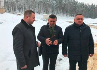 Депутати ознайомились із роботою селекційно-насіннєвого центру