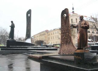 У Львові намагалися вкрасти пам’ятник Шевченку