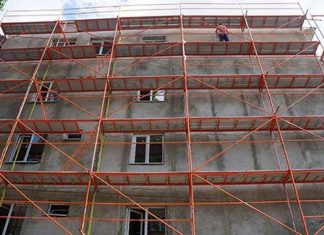 У Бродах чоловік загинув під час ремонту