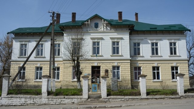глиняни