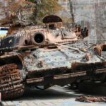 Російські танки у Хмельницькому: У центрі міста – “парад” знищеної ворожої техніки (відео)